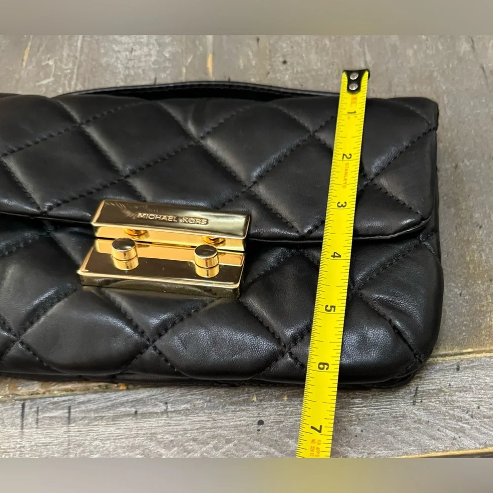 MICHAEL Michael Kors Black Quilted Shoulder Bag with Gold Chain - Picture 14 of 14